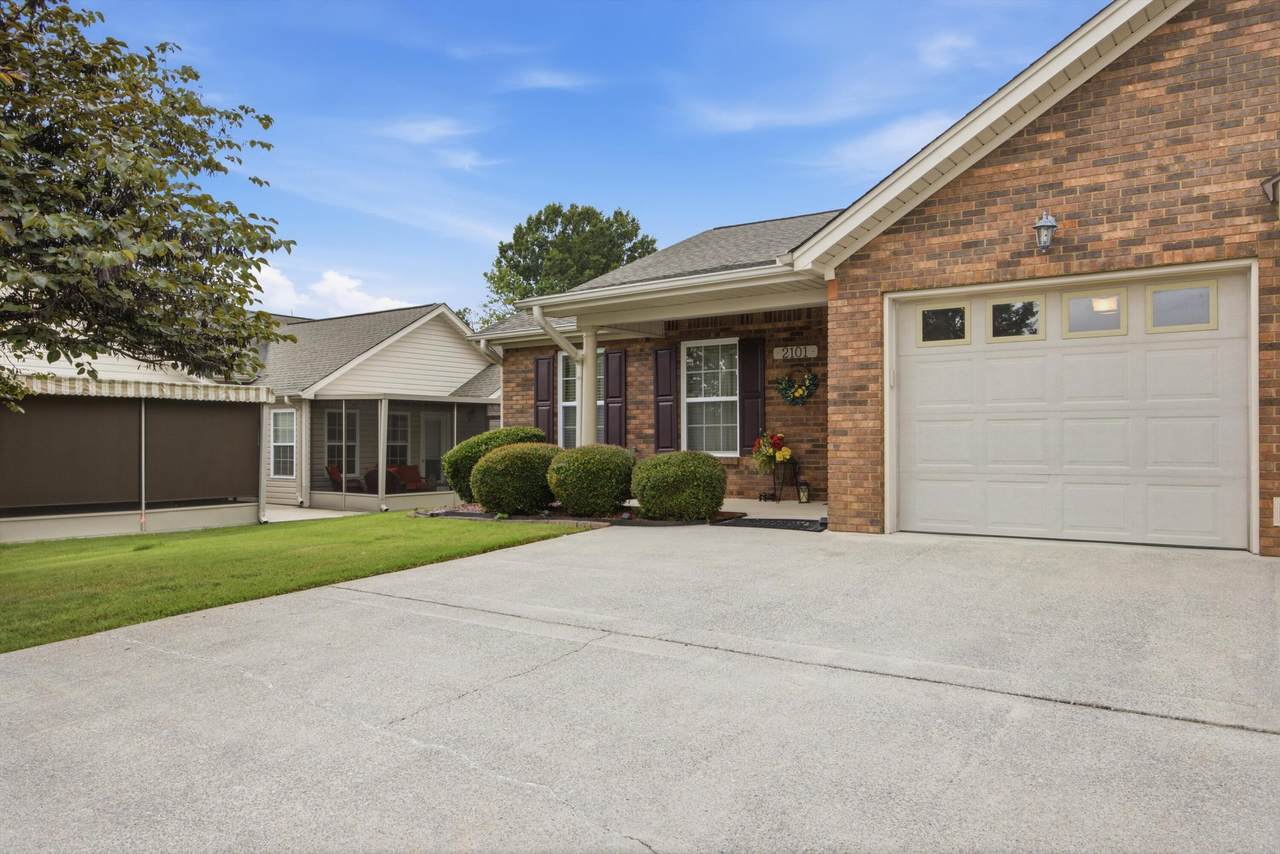 https://bt-photos.global.ssl.fastly.net/chattanooga/1280_boomver_1_1539901-2.jpg