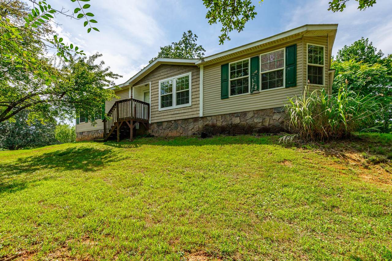 286 Sims Drive - Photo 1