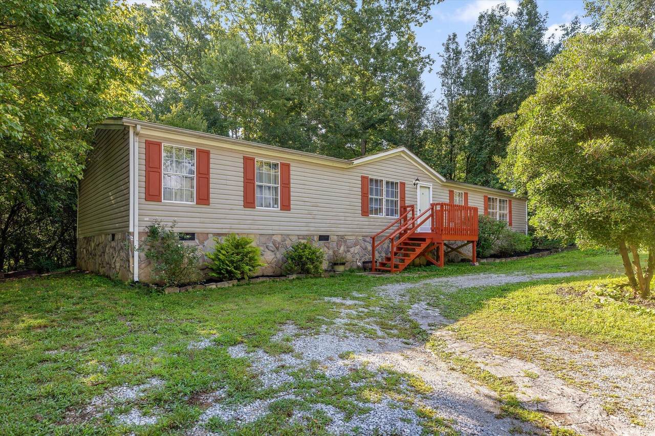7452 Gates Road - Photo 1