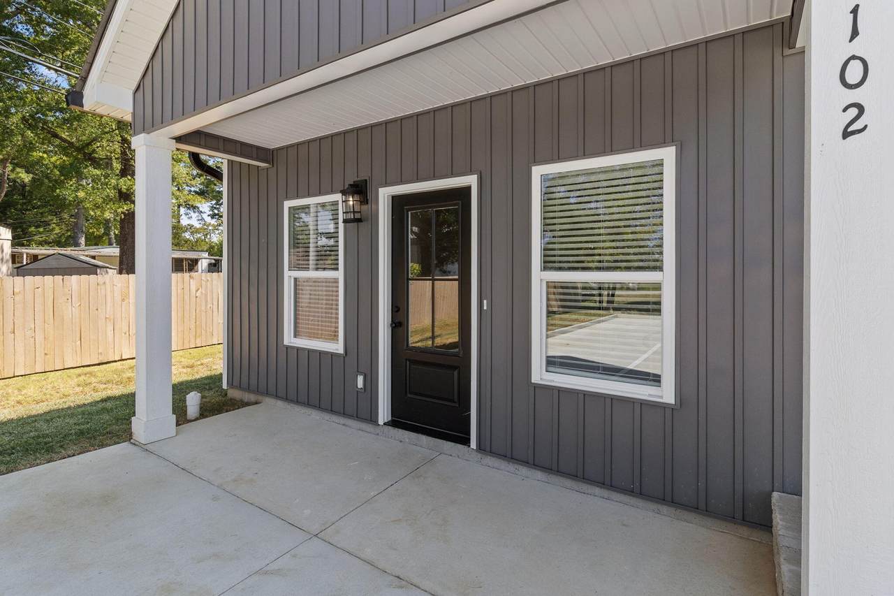 916-102 Airport Road - Photo 1