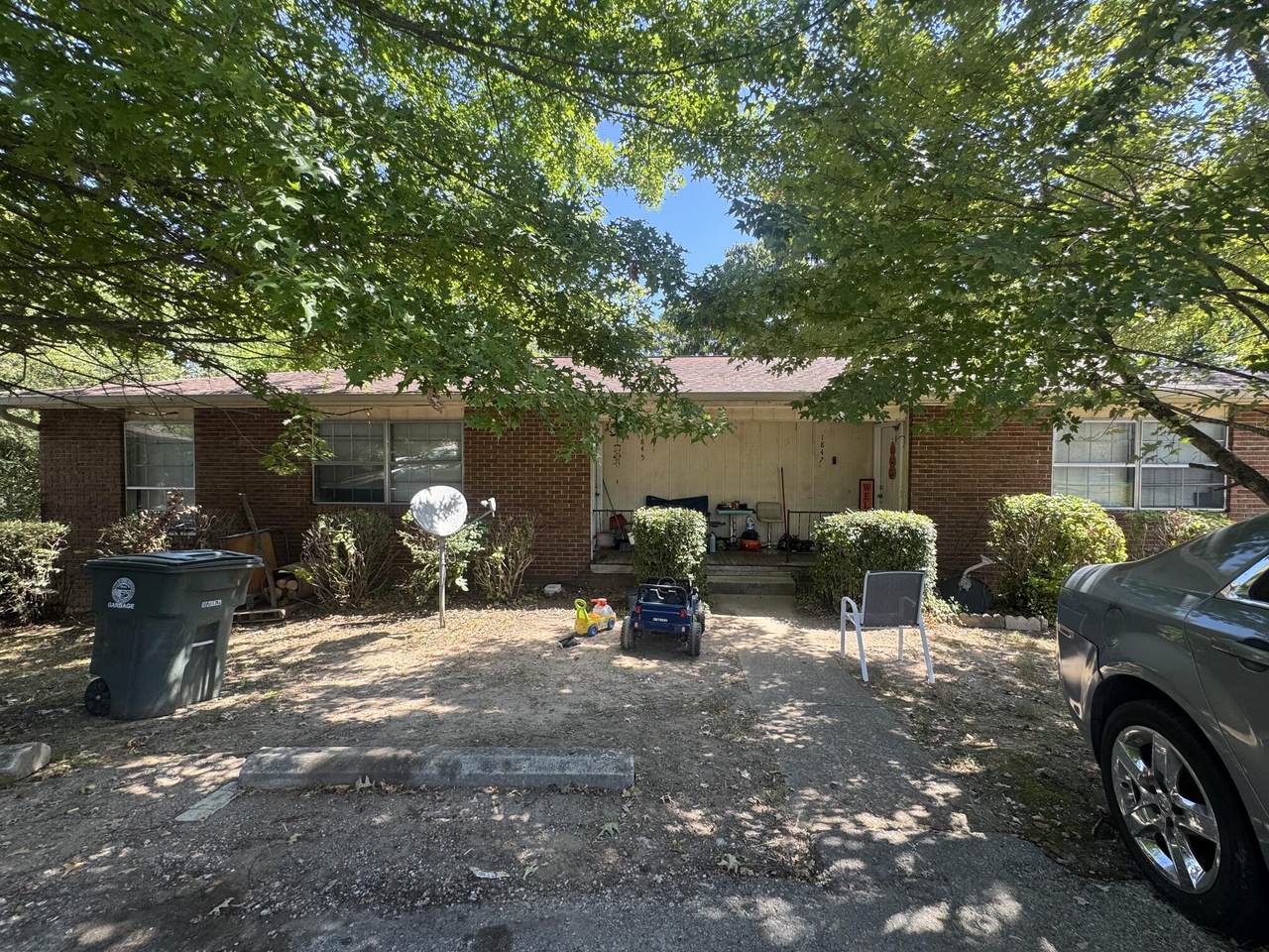 1845 Dana Lane - Photo 1
