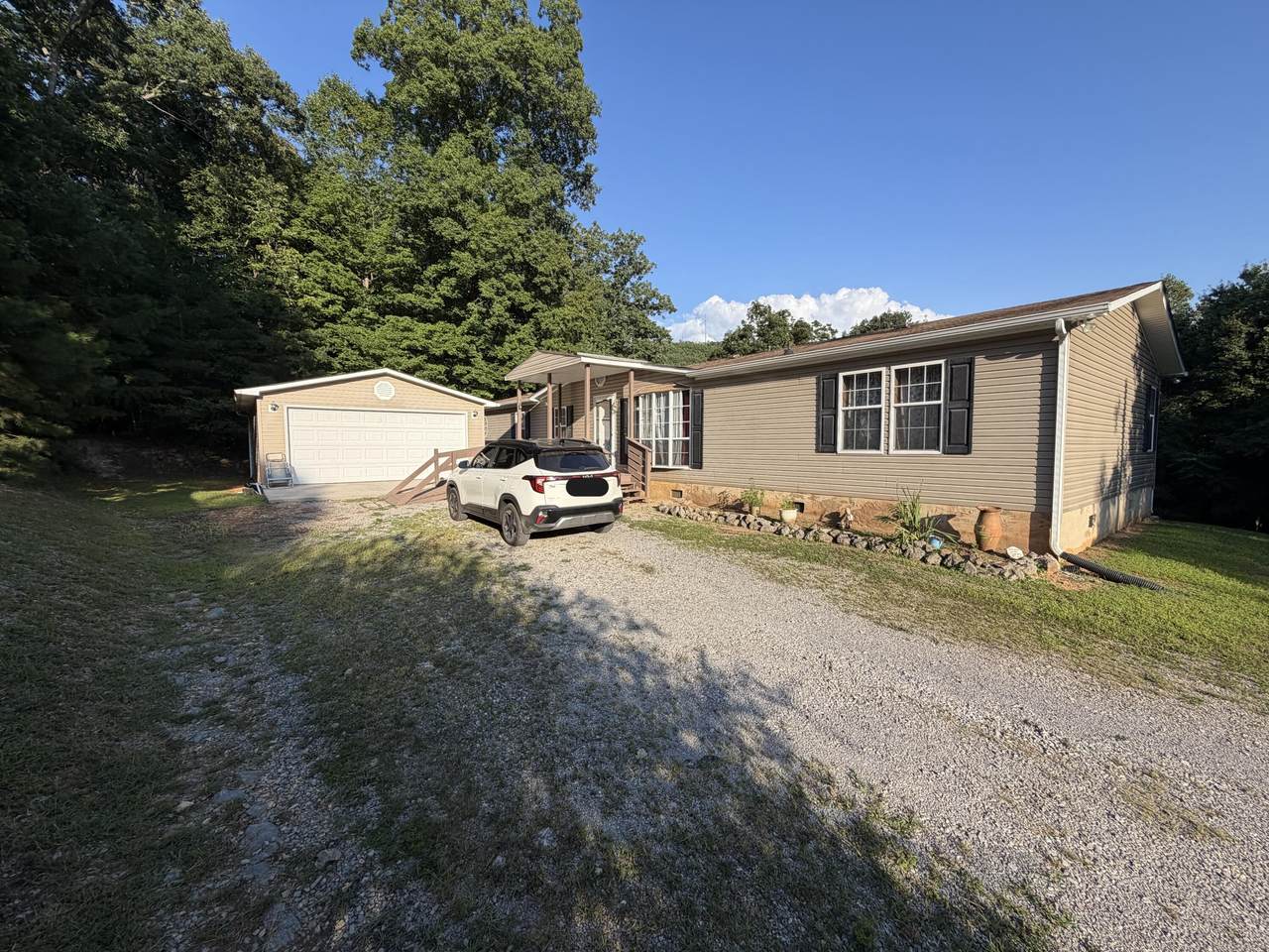 7600 Hunters Ridge Way - Photo 1