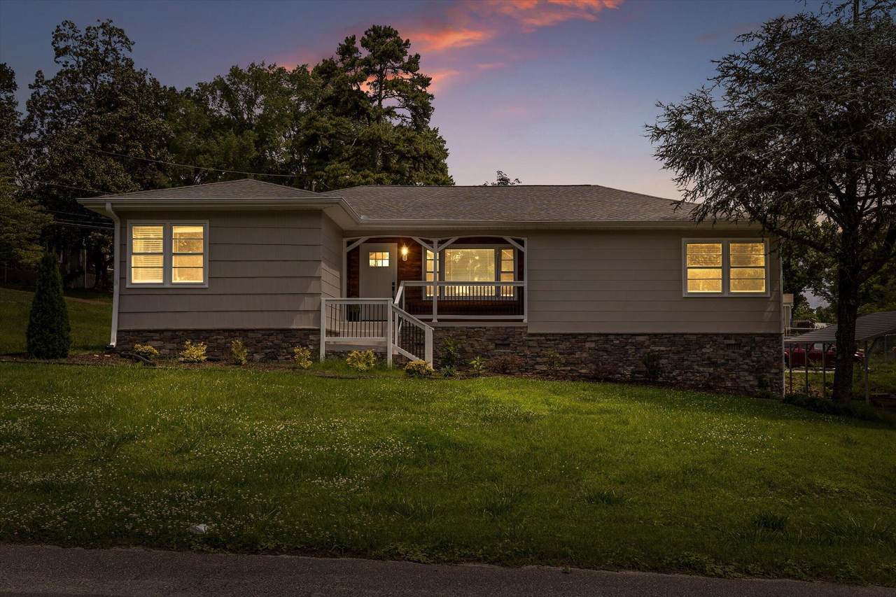 3423 Missionaire Avenue - Photo 1