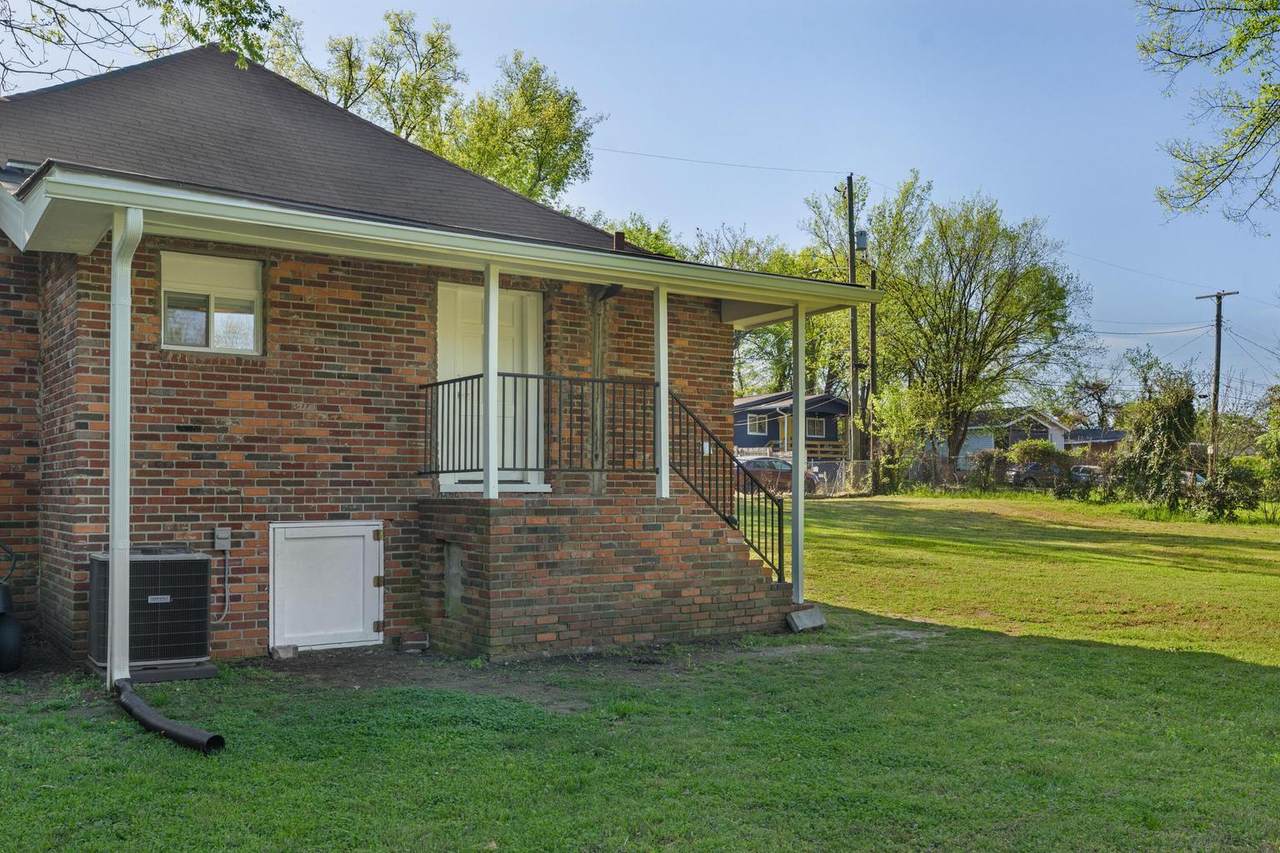 1717 Stanfiel Street - Photo 1