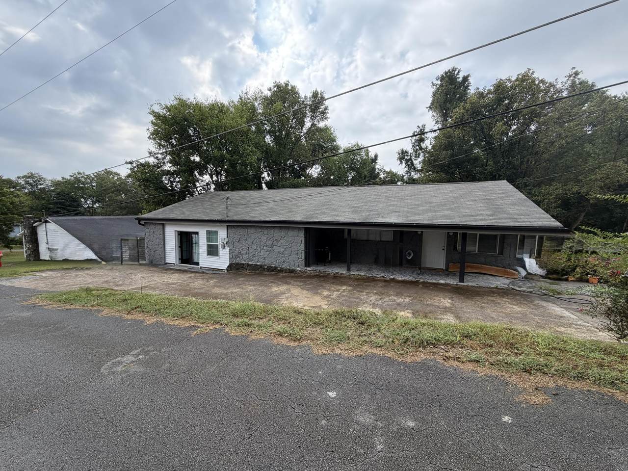 161 Orchard Avenue - Photo 1