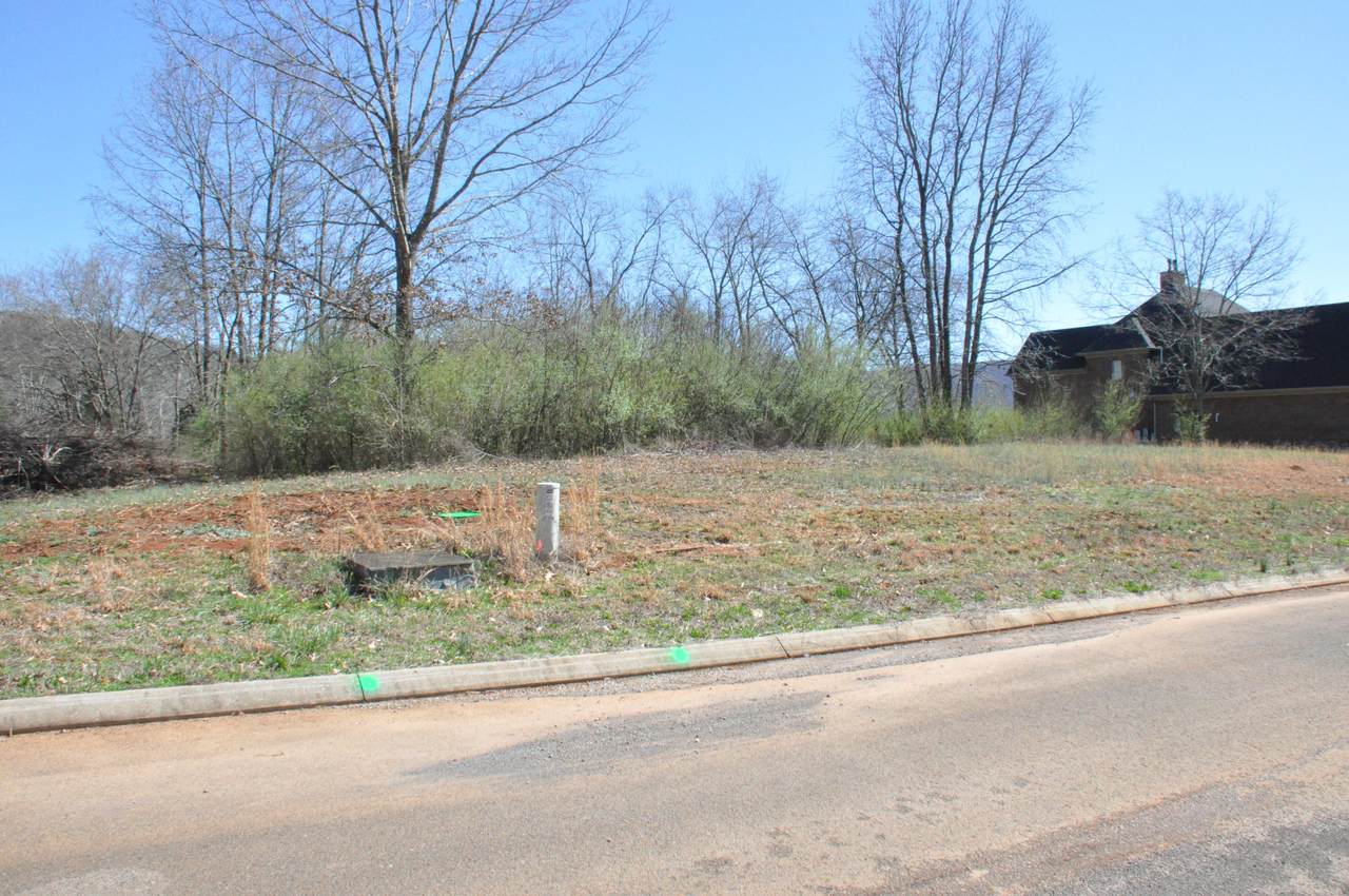 133 Edgewater Way - Photo 1