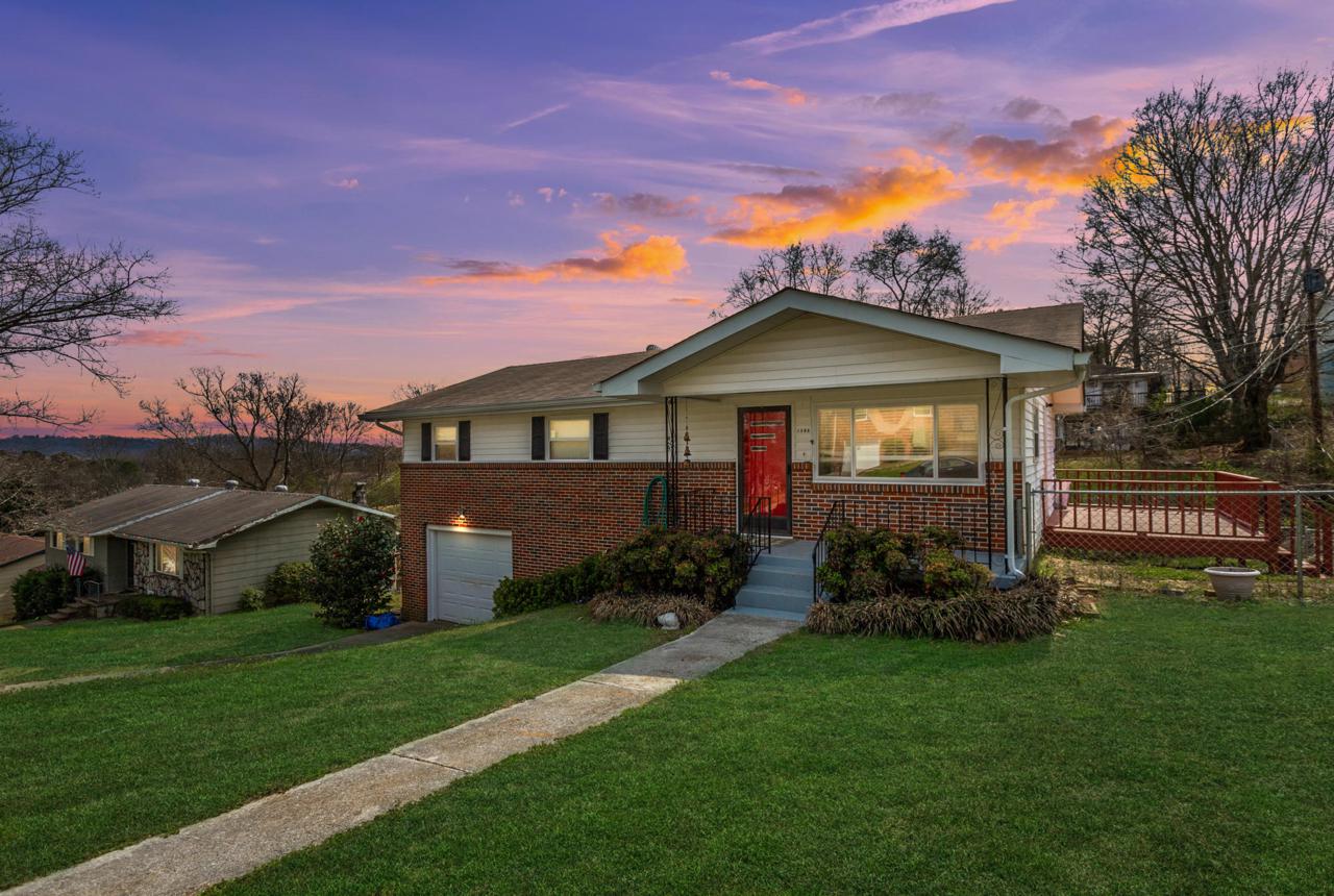 1366 Solar Dr - Photo 1