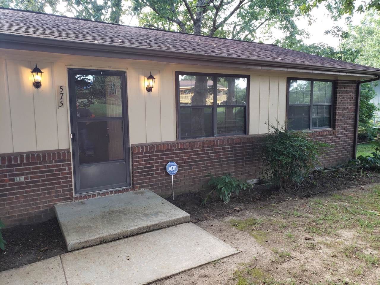 575 Mcdowell Rd - Photo 1