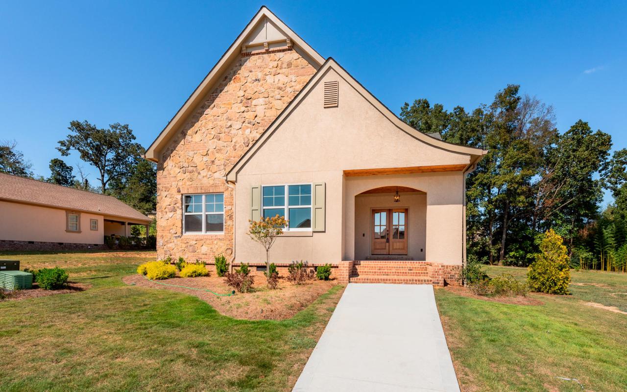 9261 Skyfall Dr - Photo 1