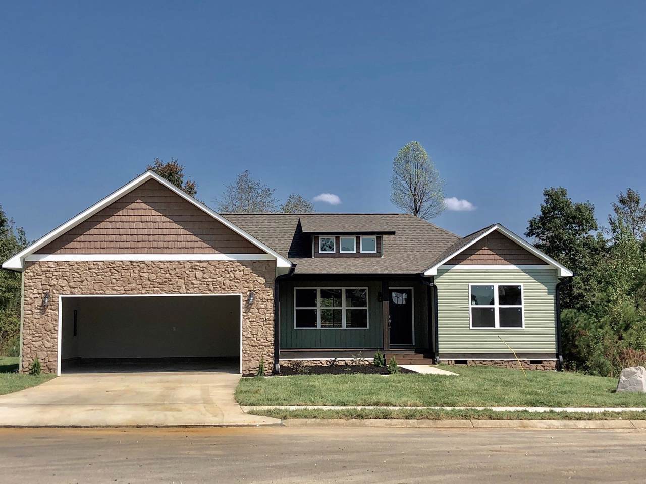 250 Stonebridge Ln - Photo 1