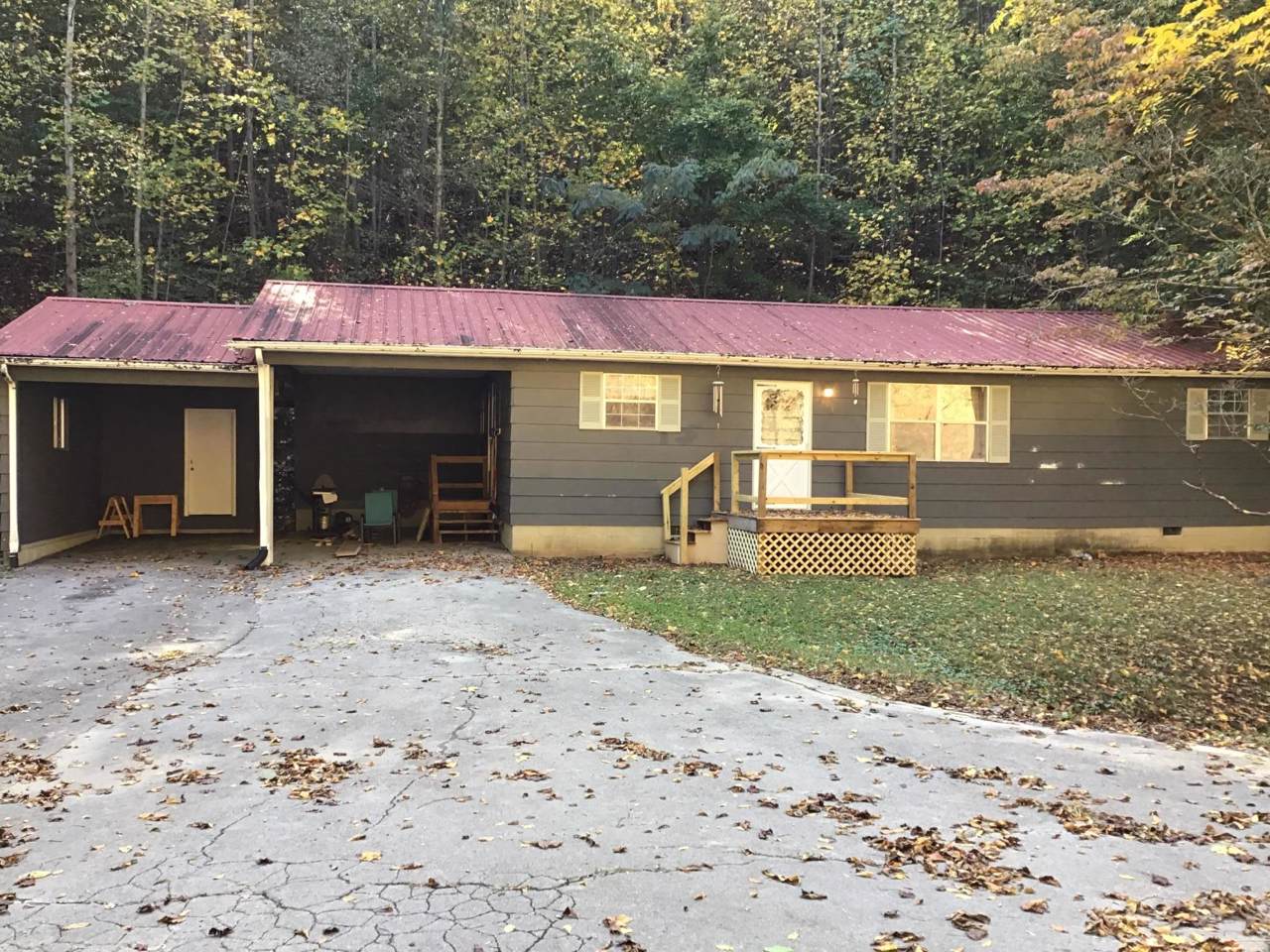 133 Parker Rd - Photo 1