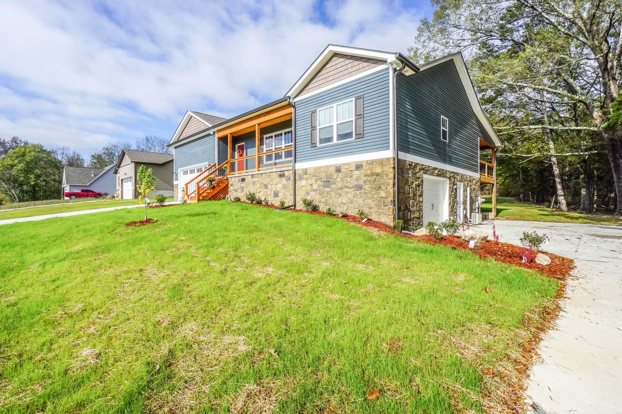 1723 Mccallie Ferry Rd - Photo 1