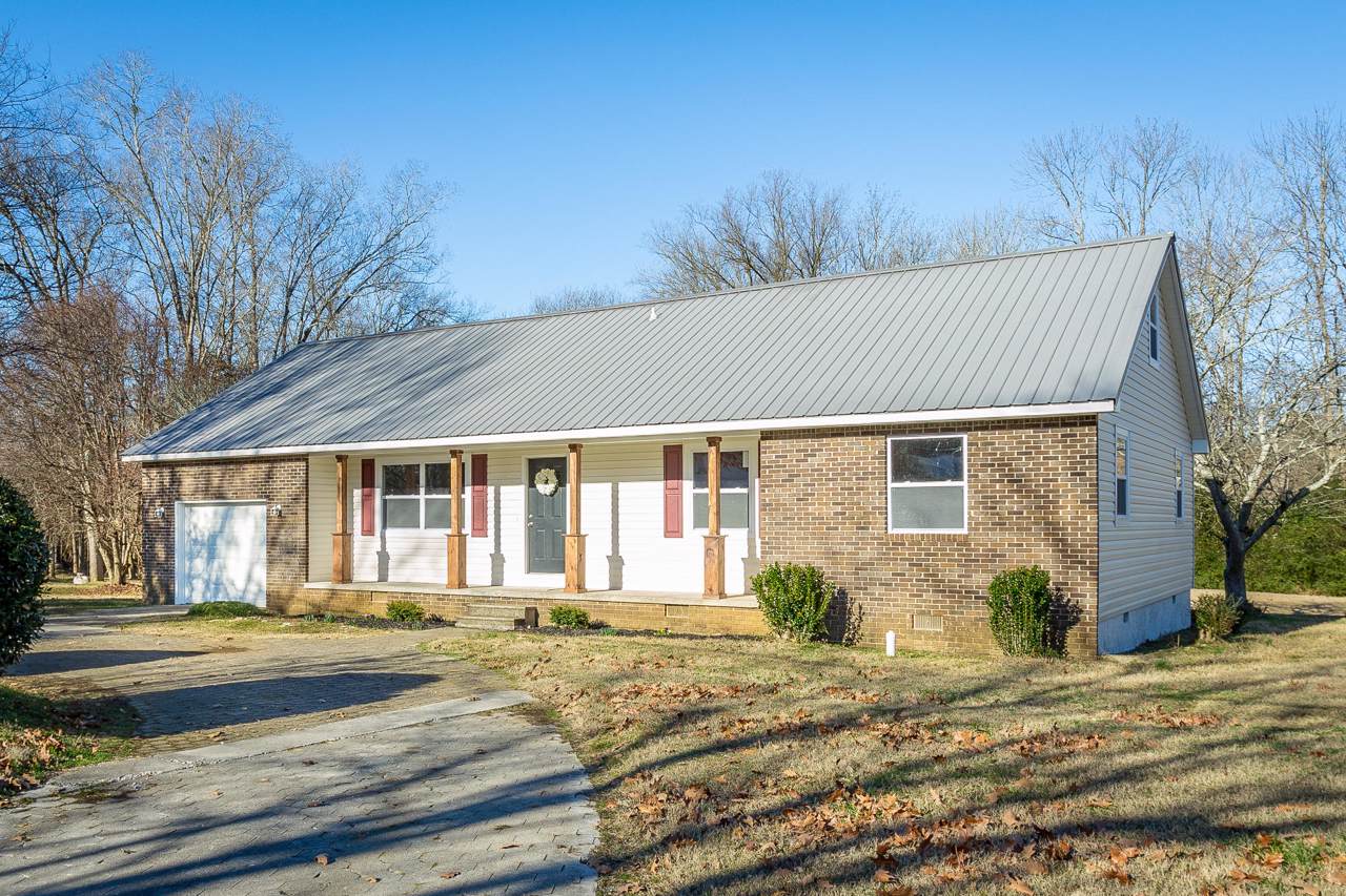 3015 West Lake Dr N W - Photo 1