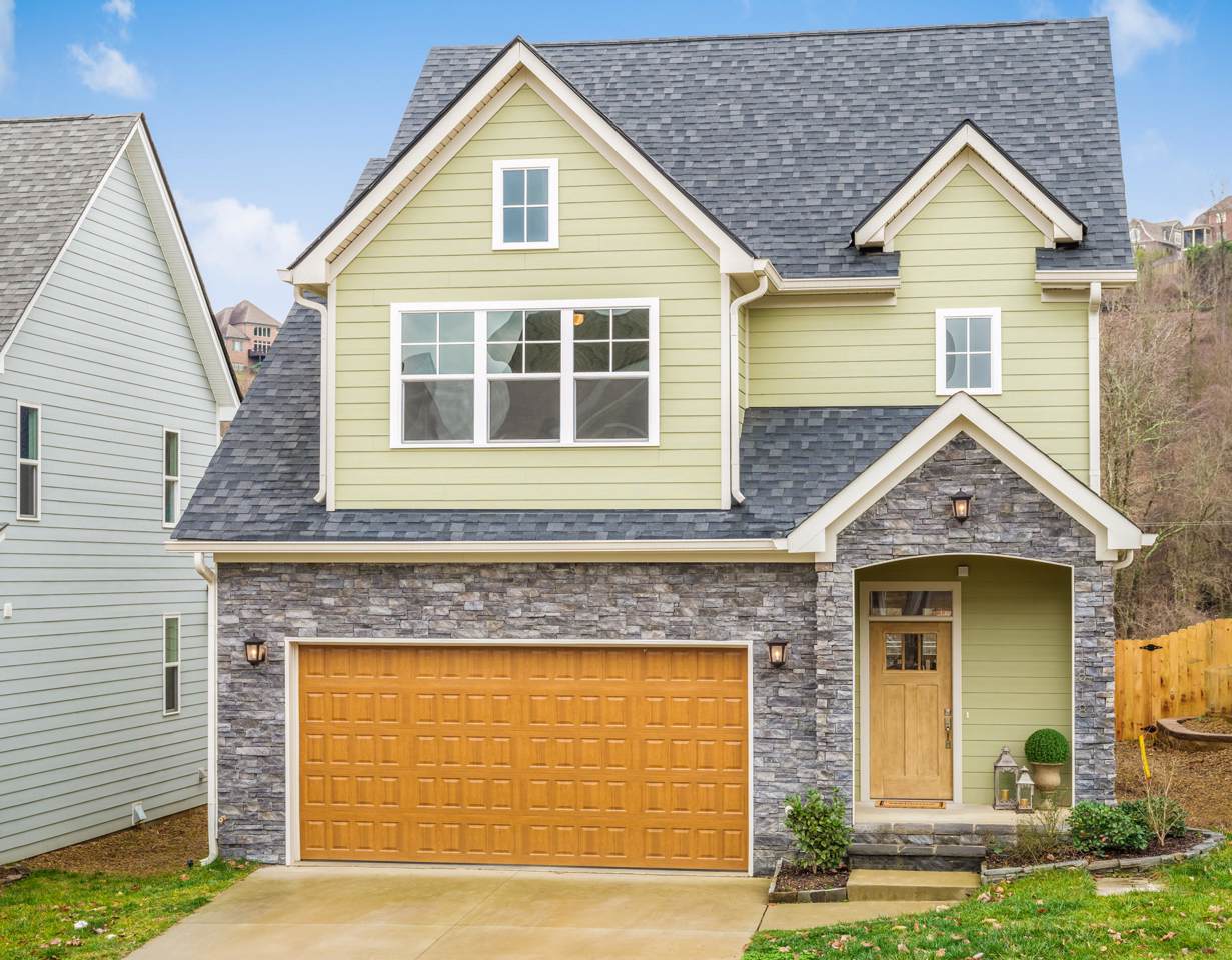 1818 Seven Pines Ln - Photo 1