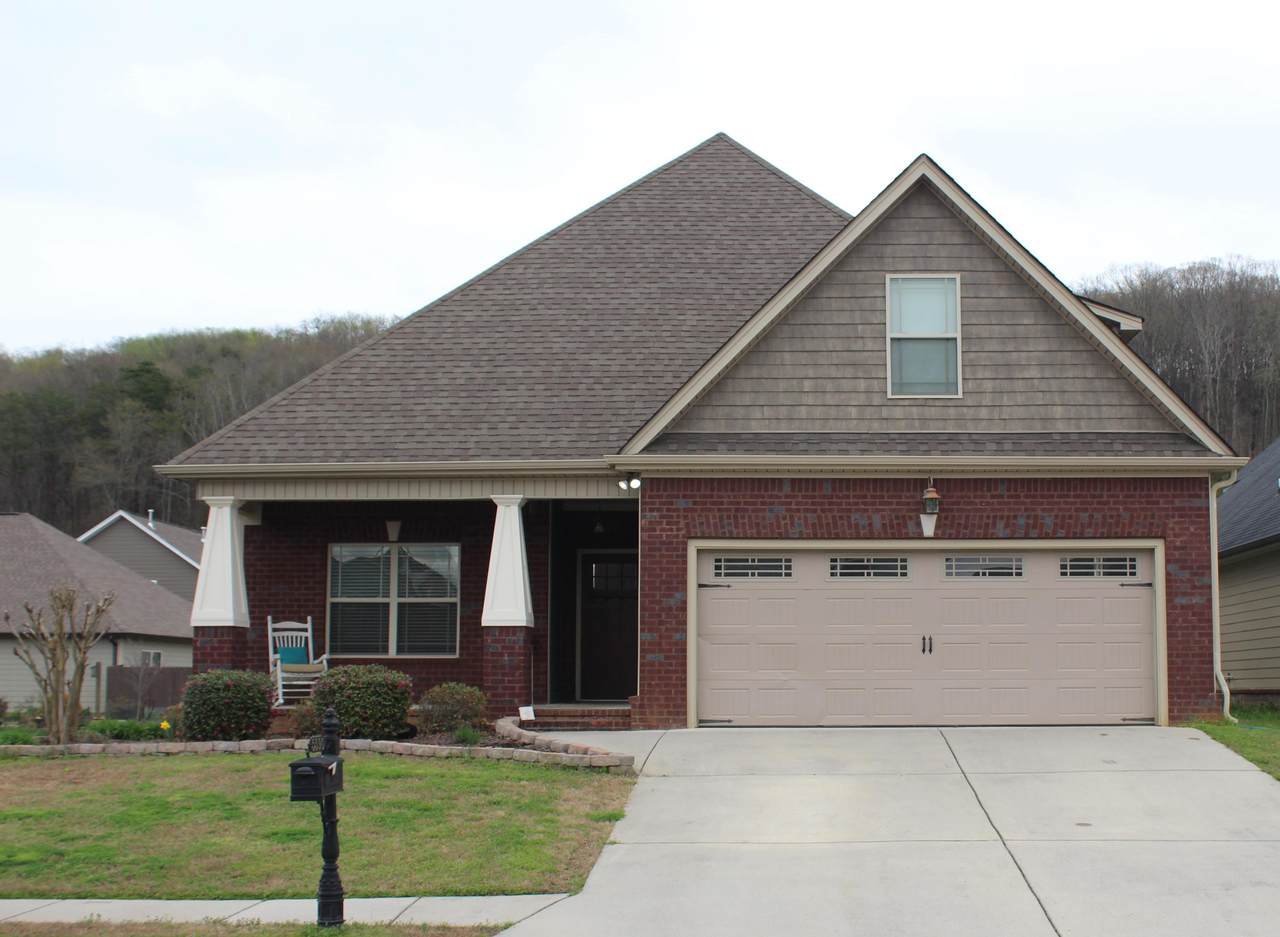 5590 Bungalow Cir - Photo 1