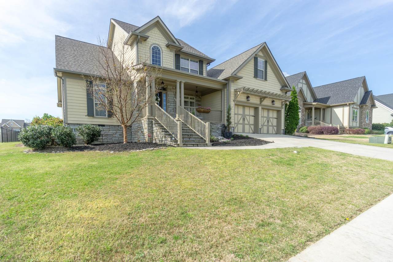 599 Lakeshore Cove Dr - Photo 1 599 Lakeshore Cove Dr - Photo 1