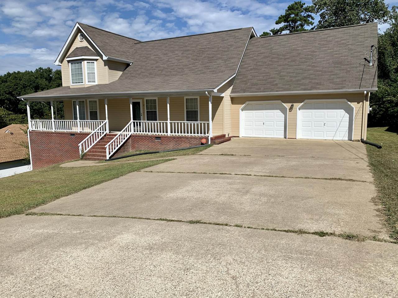 866 Lee Dr - Photo 1