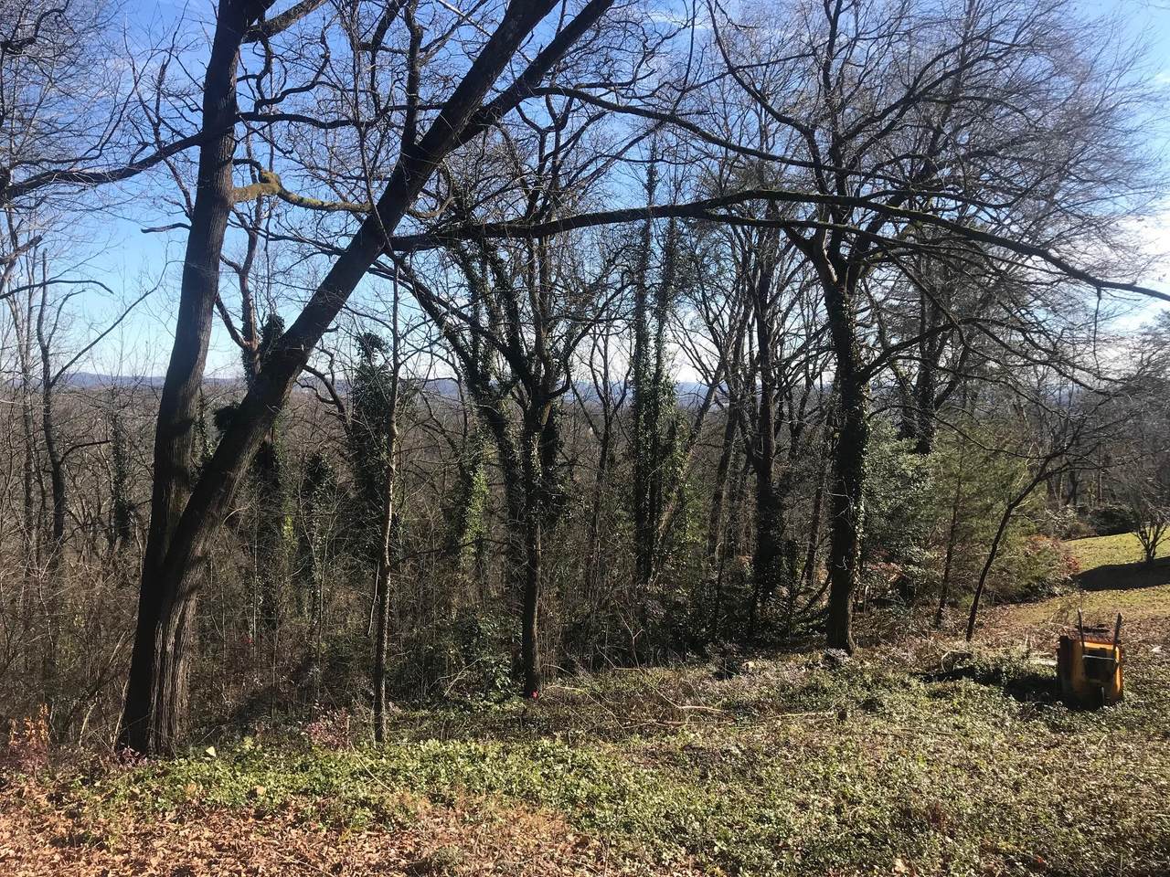 2917 Folts Cir - Photo 1