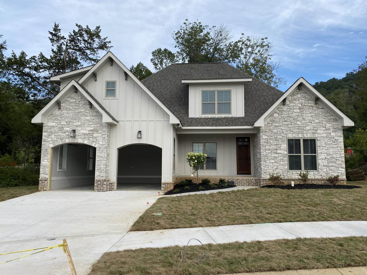 4037 Barnsley Loop - Photo 1