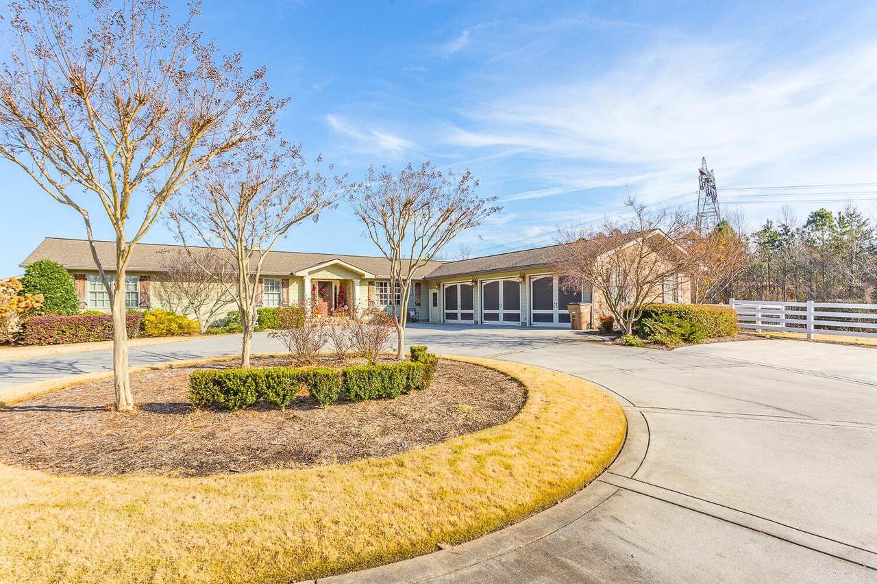 2511 Ridge Rd - Photo 1