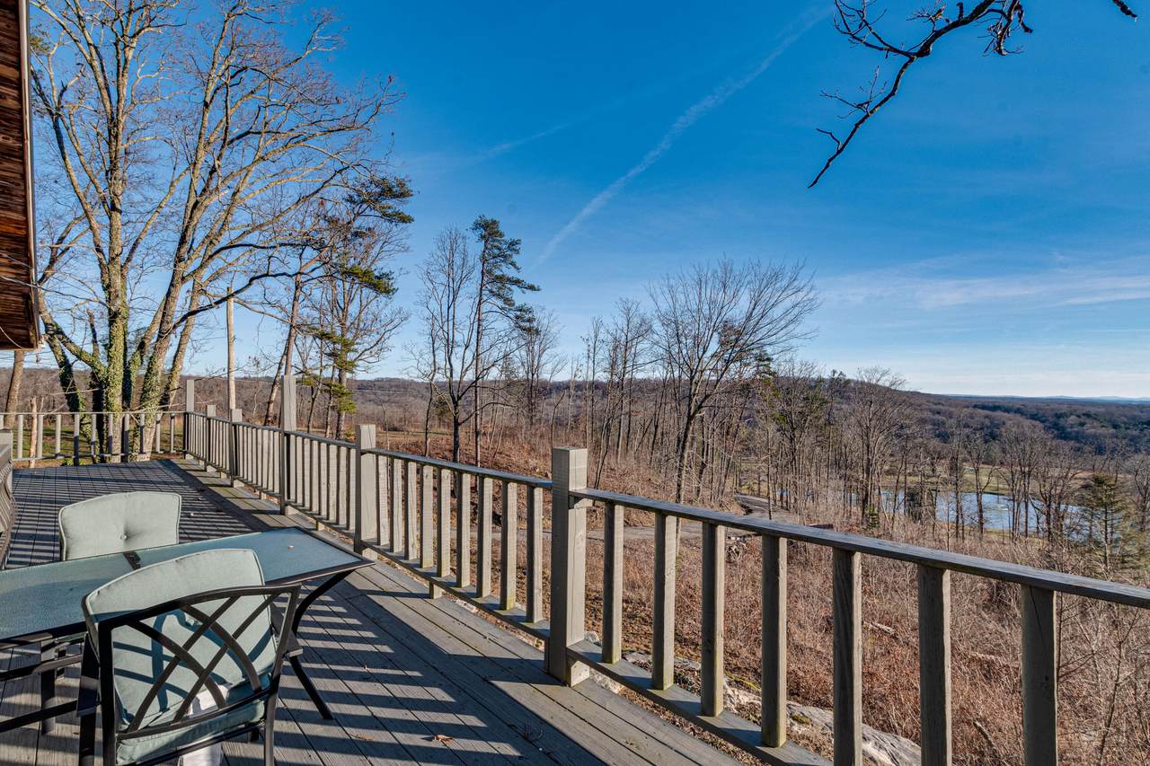 754 Scott Rd - Photo 1
