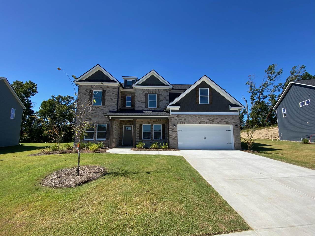 4676 Wellesley Dr - Photo 1
