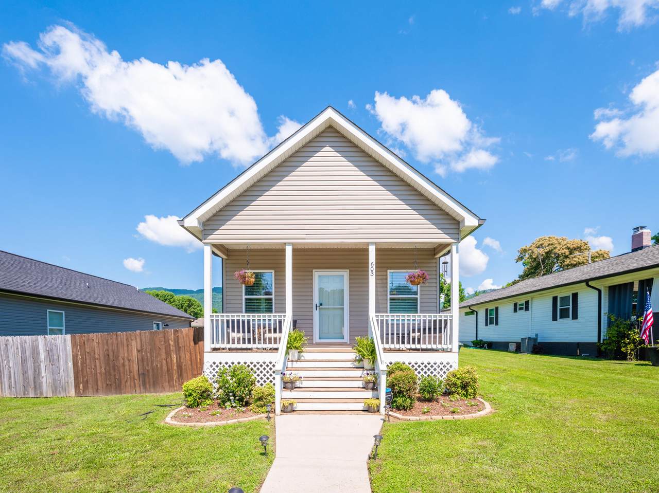 603 Browns Ferry Rd - Photo 1