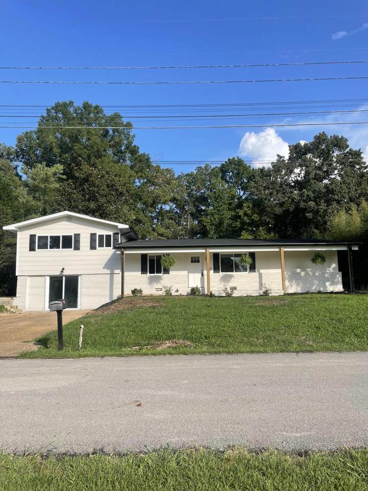 2832 Anderson Ter - Photo 1