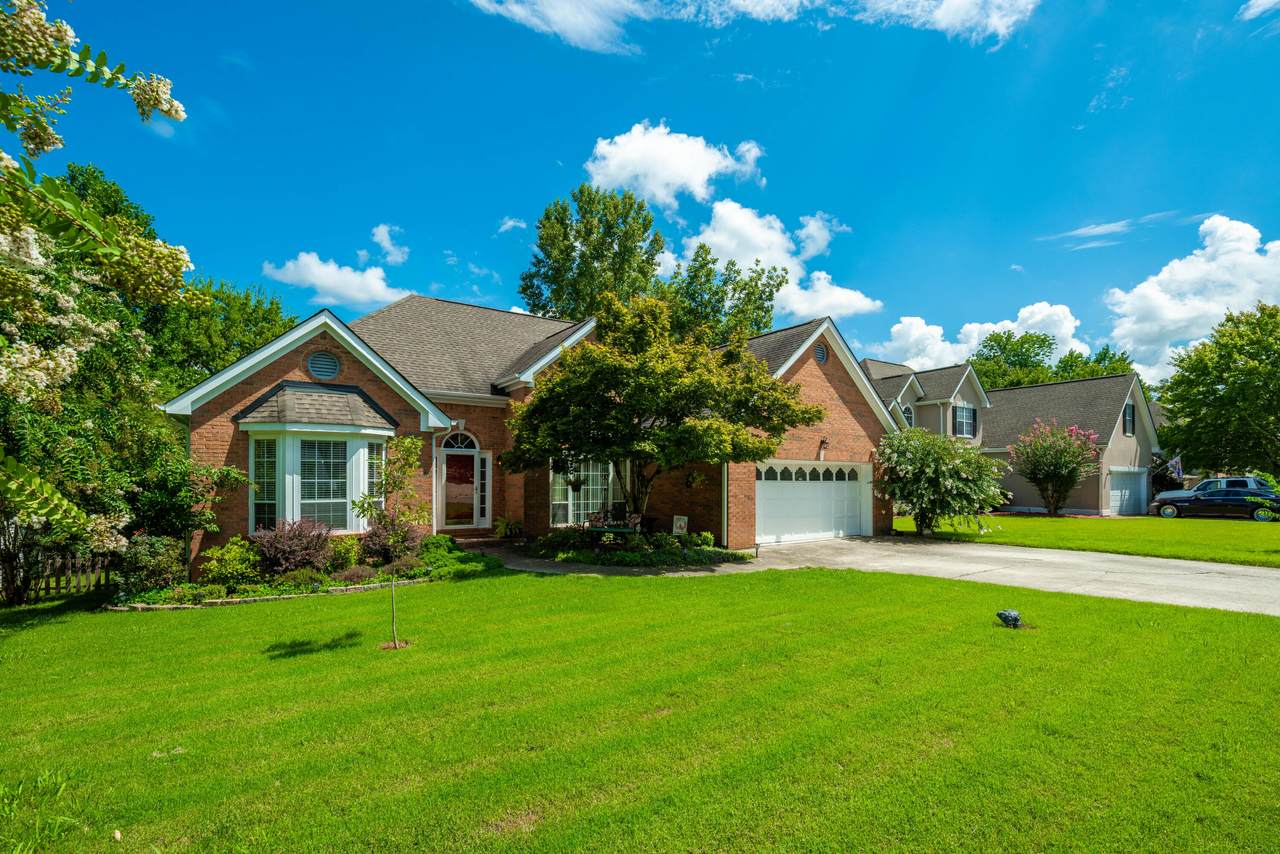 8019 Hamilton Mill Dr - Photo 1