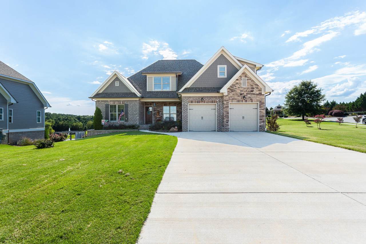 12829 Blakeslee Dr - Photo 1