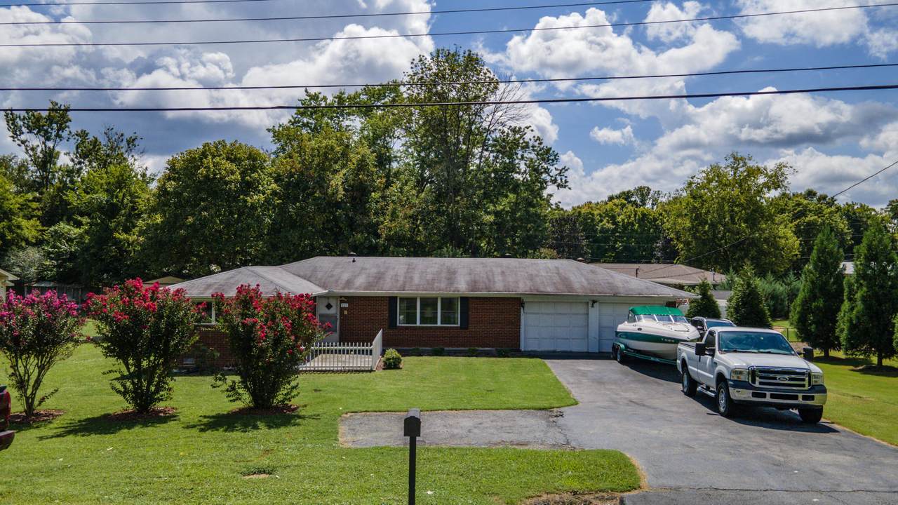 765 Mimosa Dr - Photo 1