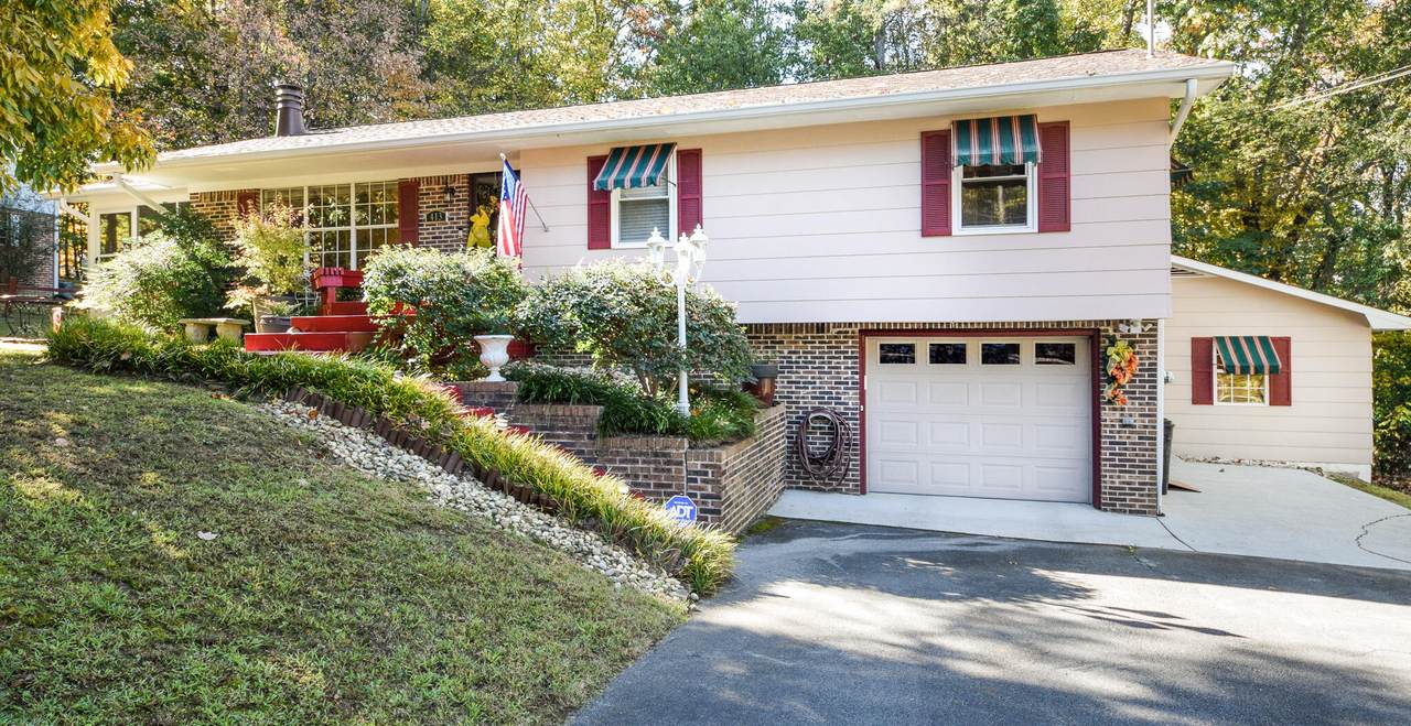 413 Seminole Dr - Photo 1