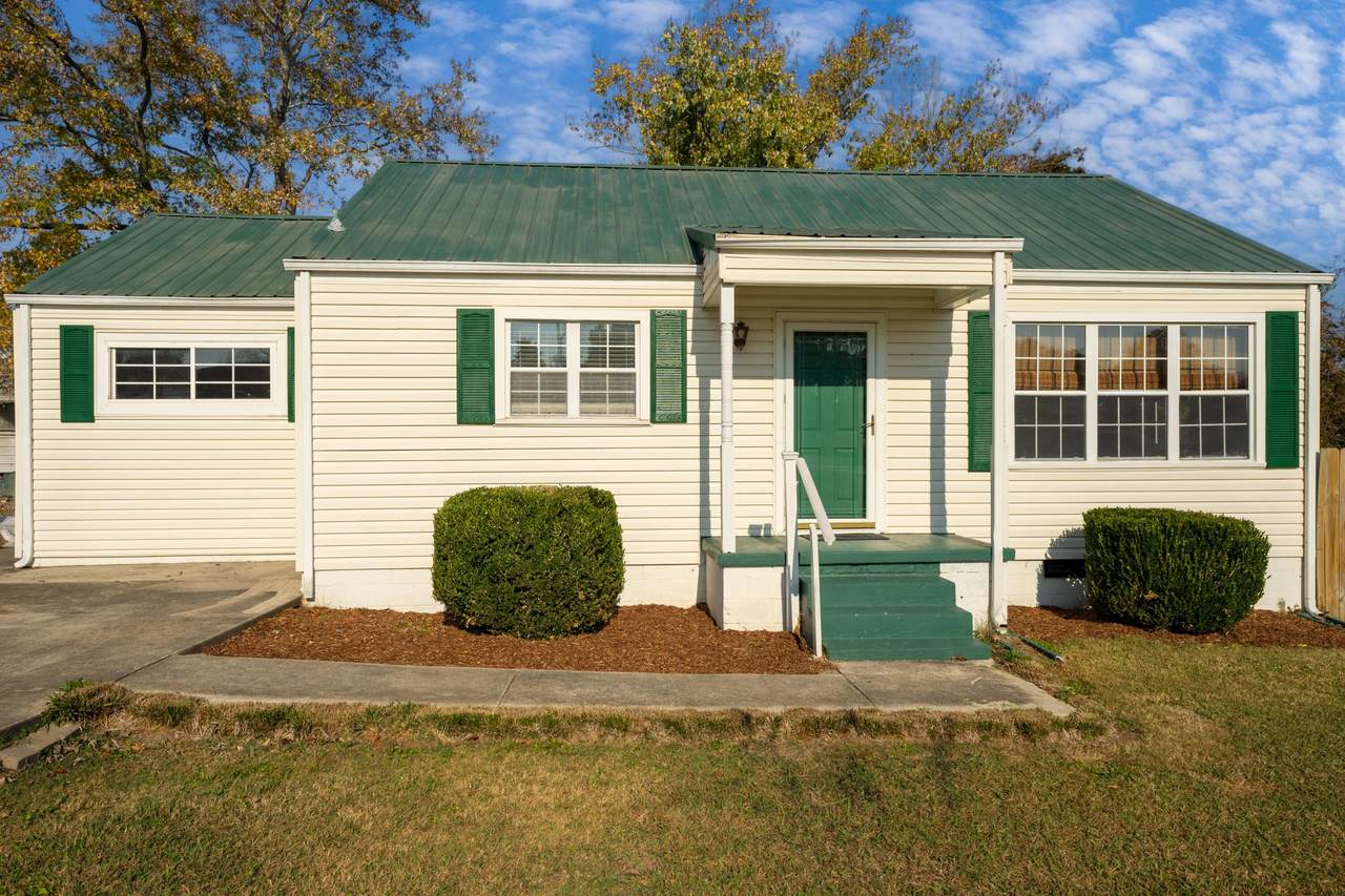6607 Hilton Dr - Photo 1