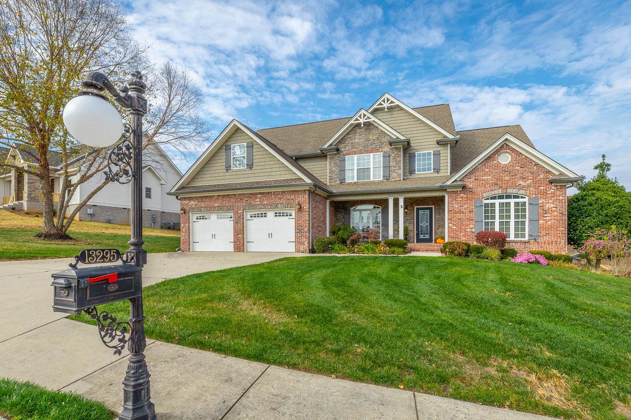 13295 Blakeslee Dr - Photo 1