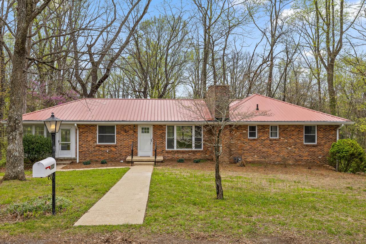 103 Golf Drive - Photo 1