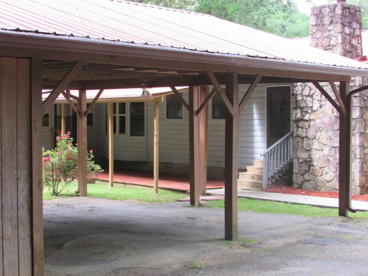 484-Estate Sturdivant - Photo 1