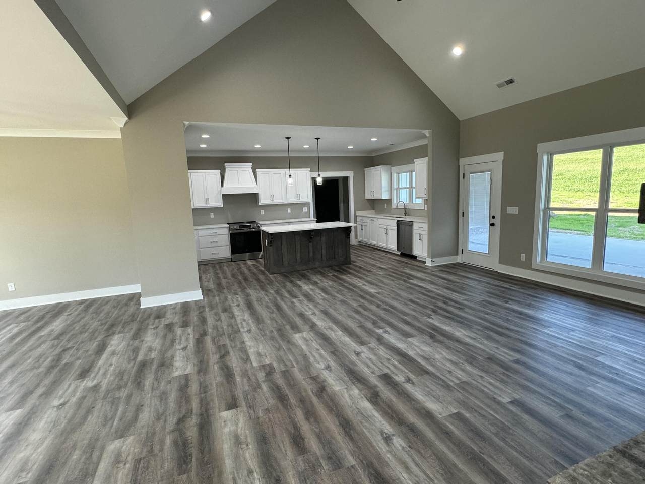 https://bt-photos.global.ssl.fastly.net/chattanooga/1280_boomver_2_1392532-2.jpg