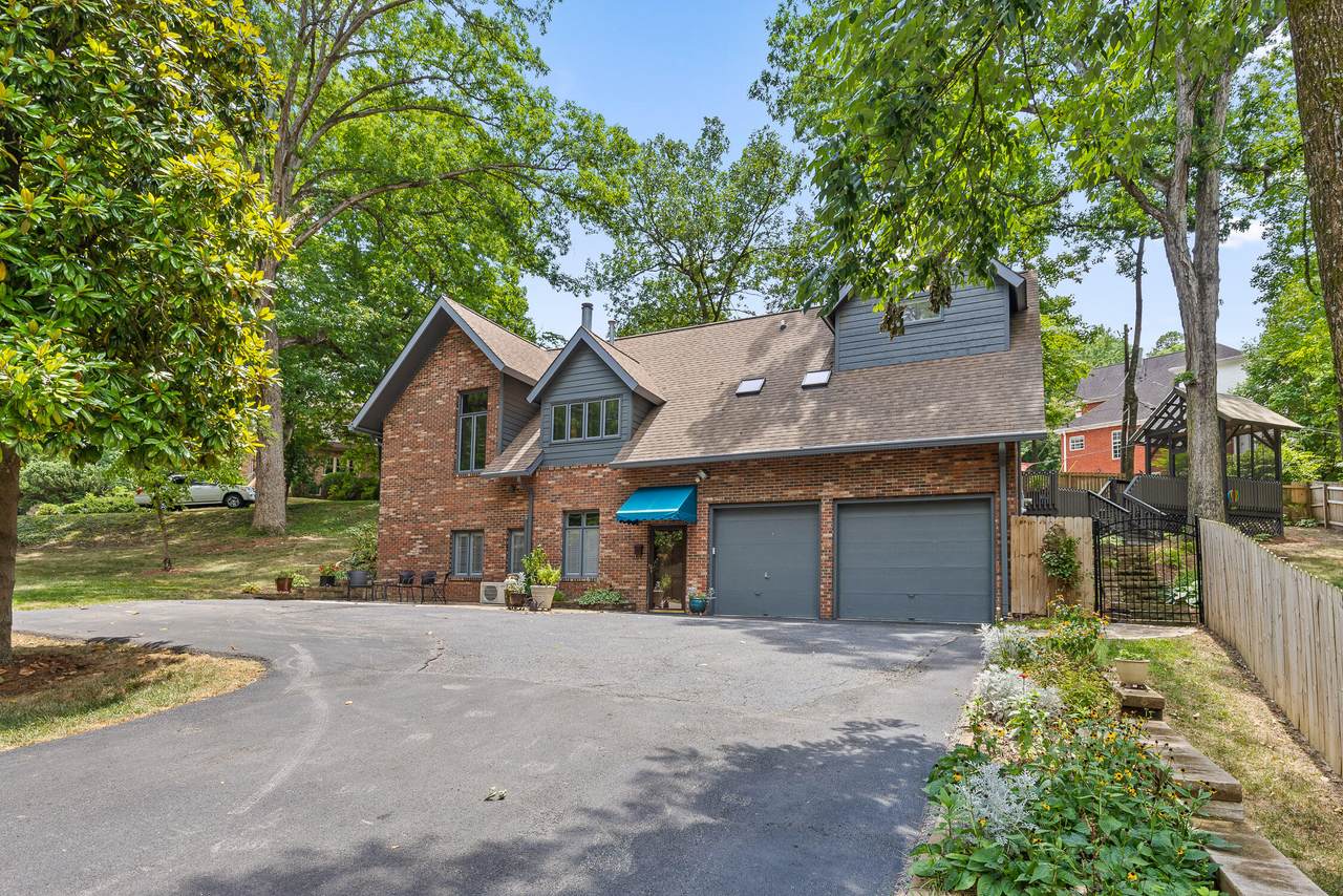 2031 Avalon Avenue - Photo 1