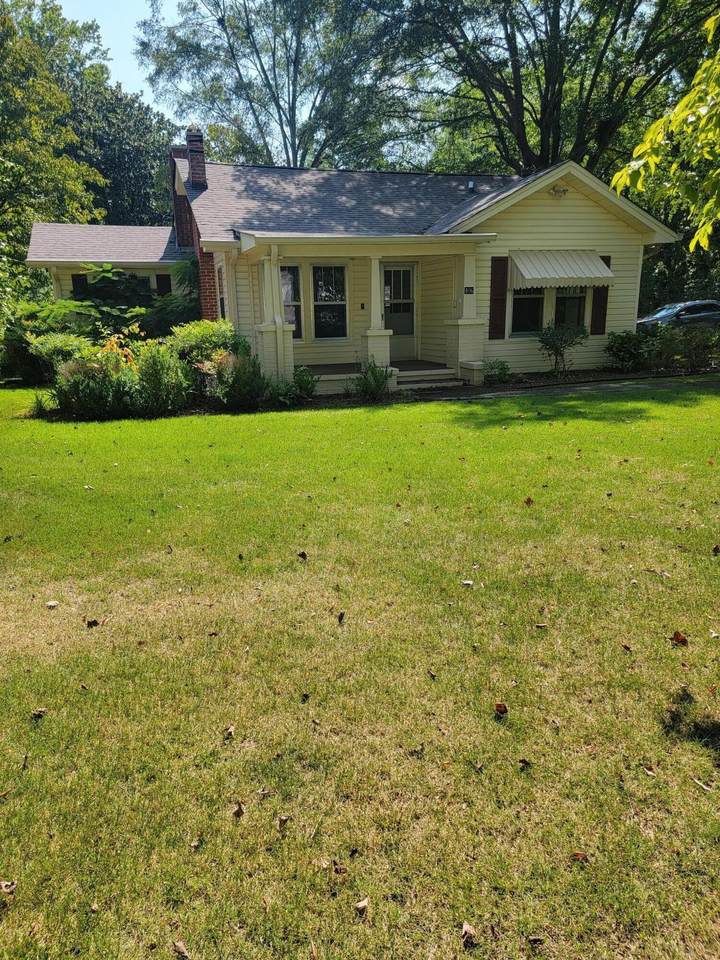 406 1st Street - Photo 1
