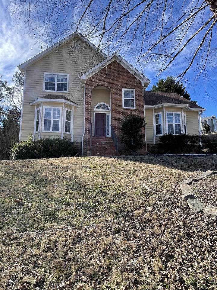 662 Wisley Way - Photo 1