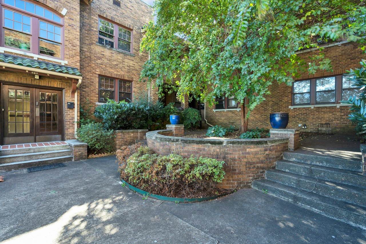 1400-6 Duncan Avenue - Photo 1