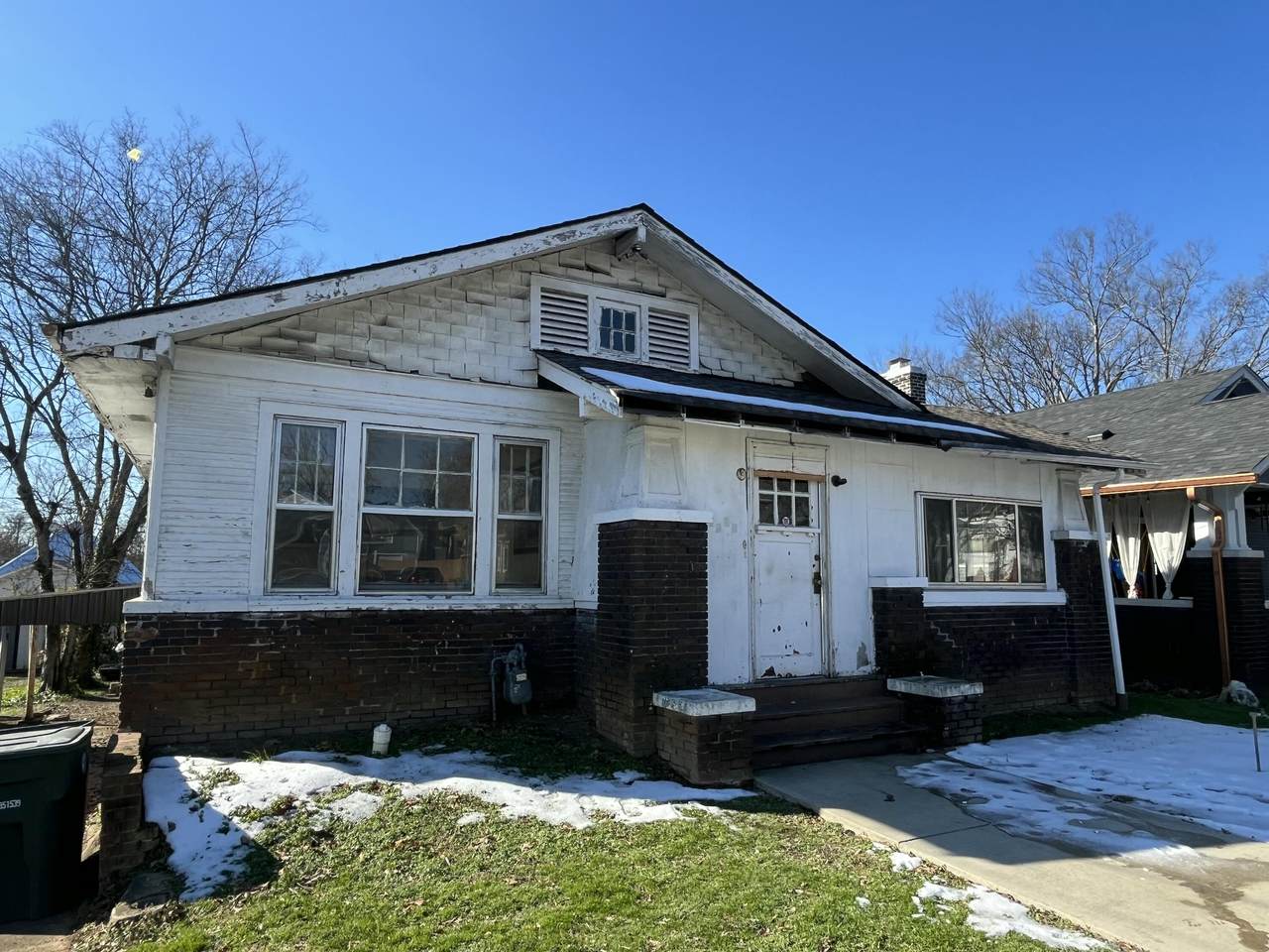 1612 Vance Avenue - Photo 1