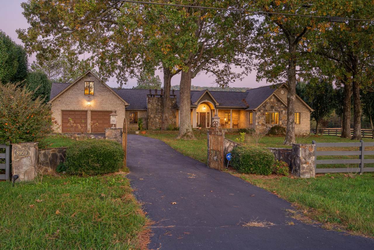 https://bt-photos.global.ssl.fastly.net/chattanooga/1280_boomver_2_1502258-2.jpg