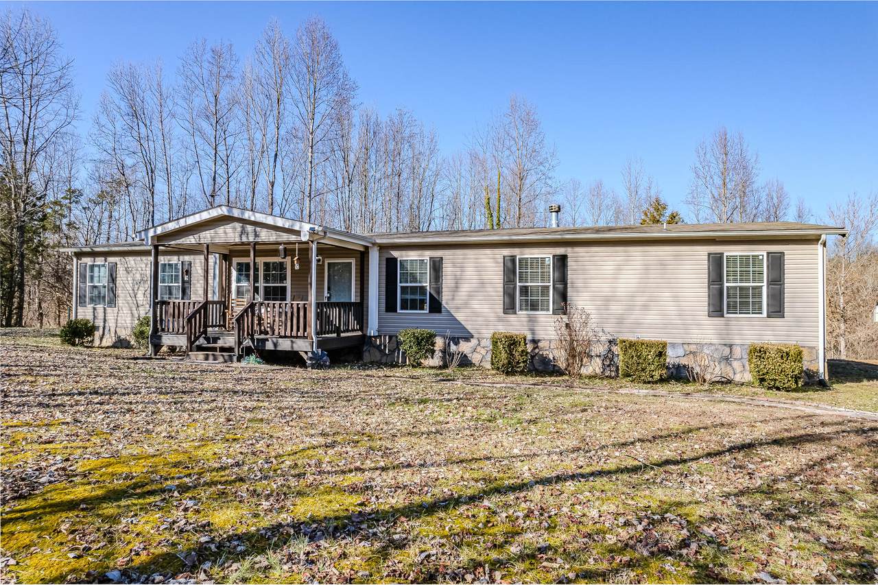 319 County Rd 439 - Photo 1