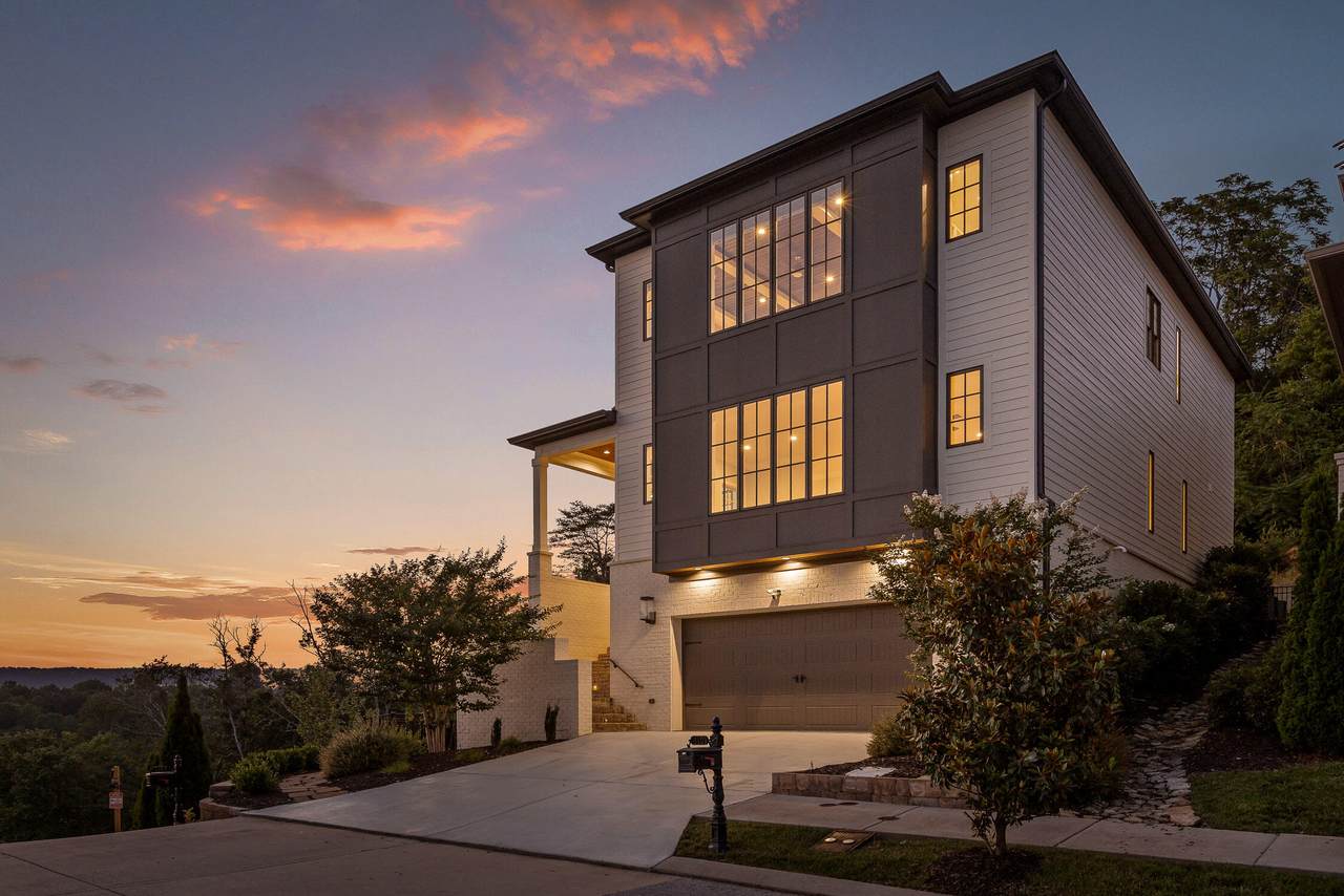 1109 Meroney Street - Photo 1