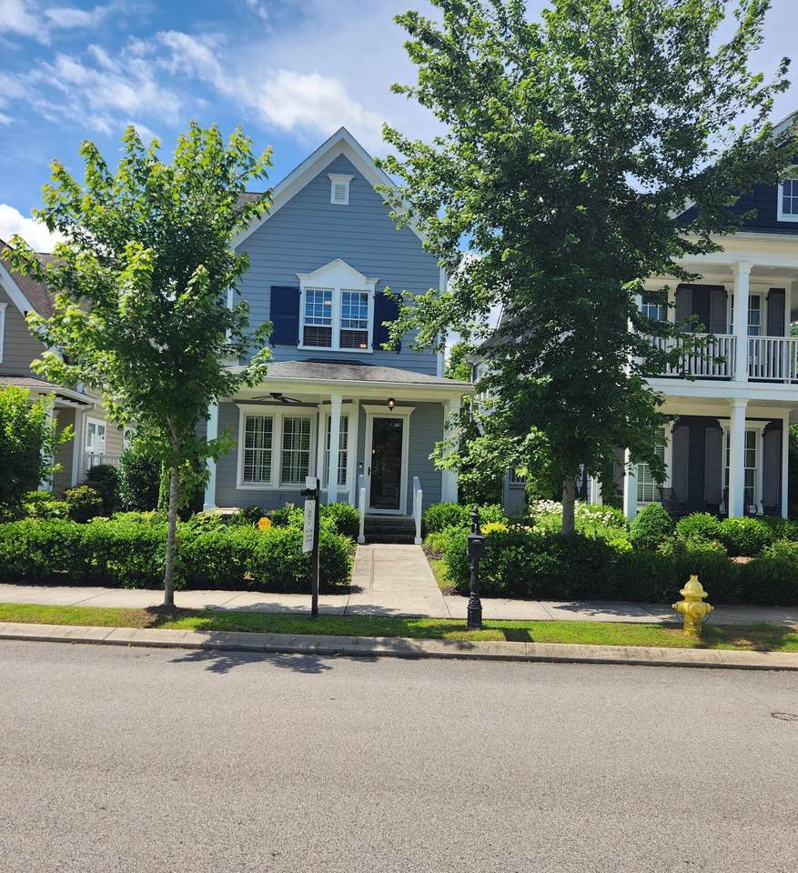 429 Alston Drive - Photo 1