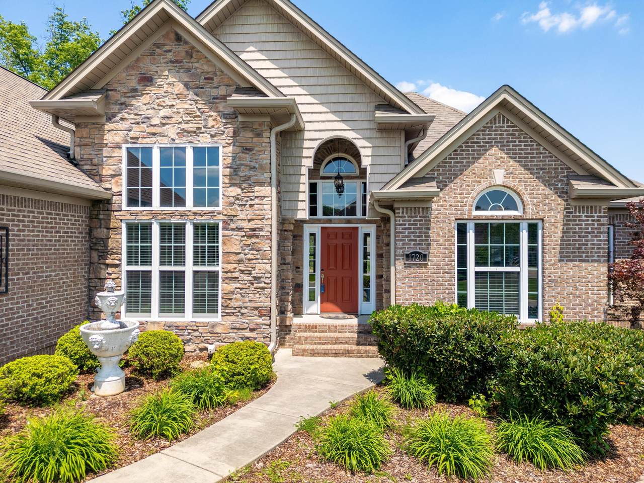 https://bt-photos.global.ssl.fastly.net/chattanooga/orig_boomver_2_1512014-2.jpg