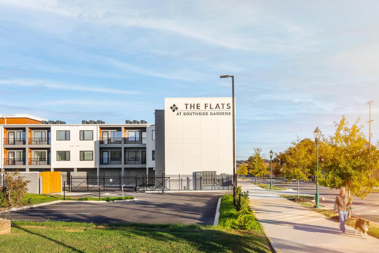 245-156 26th Street - Photo 1