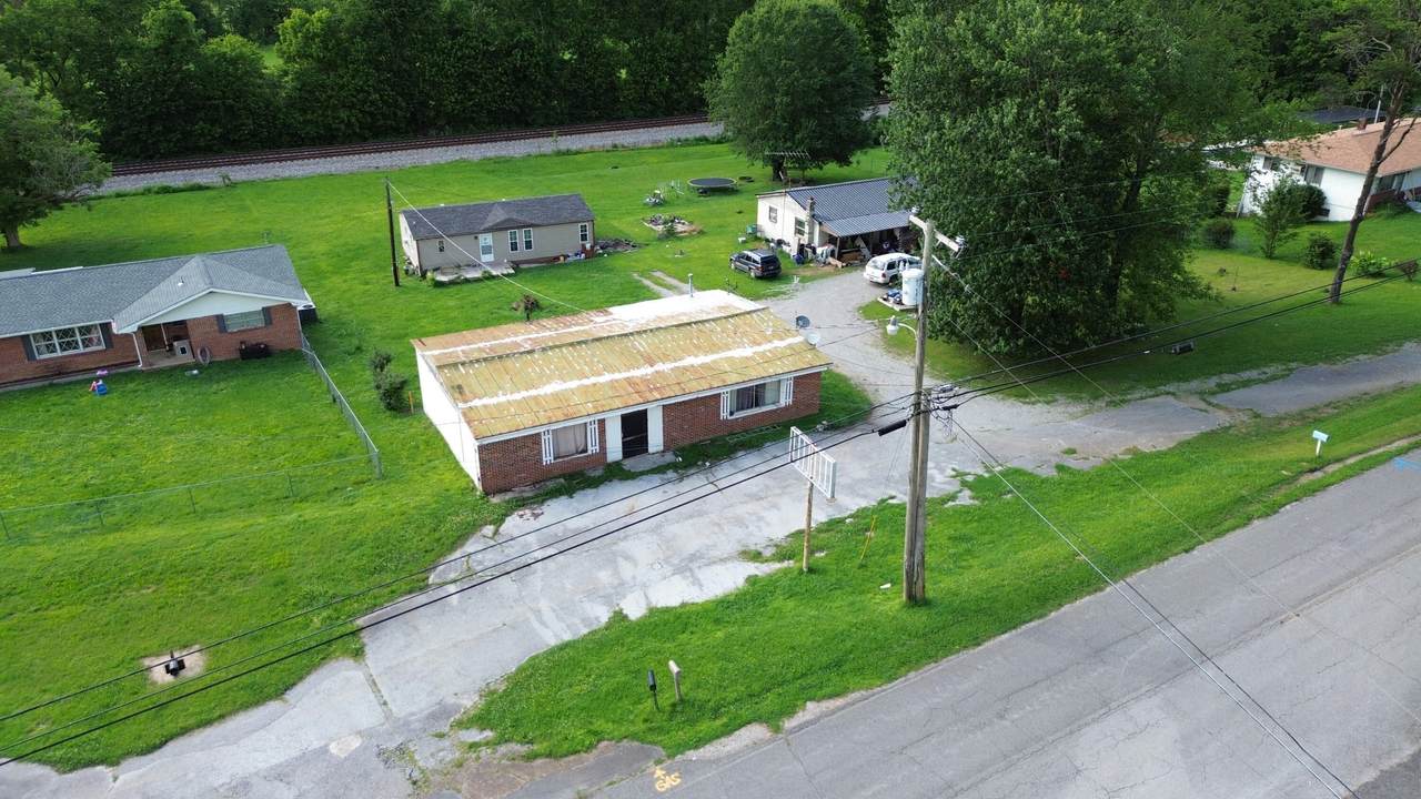 427 Medlin Pike - Photo 1