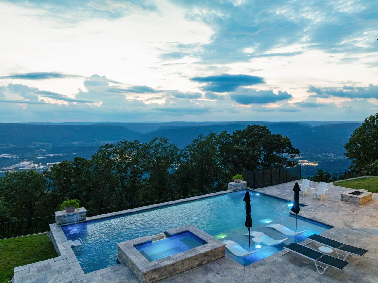 https://bt-photos.global.ssl.fastly.net/chattanooga/1280_boomver_2_1515664-2.jpg